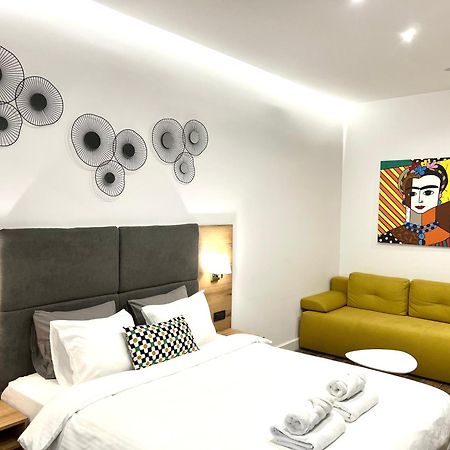 Moni Downtown Luxury Apartments Belgrád Kültér fotó