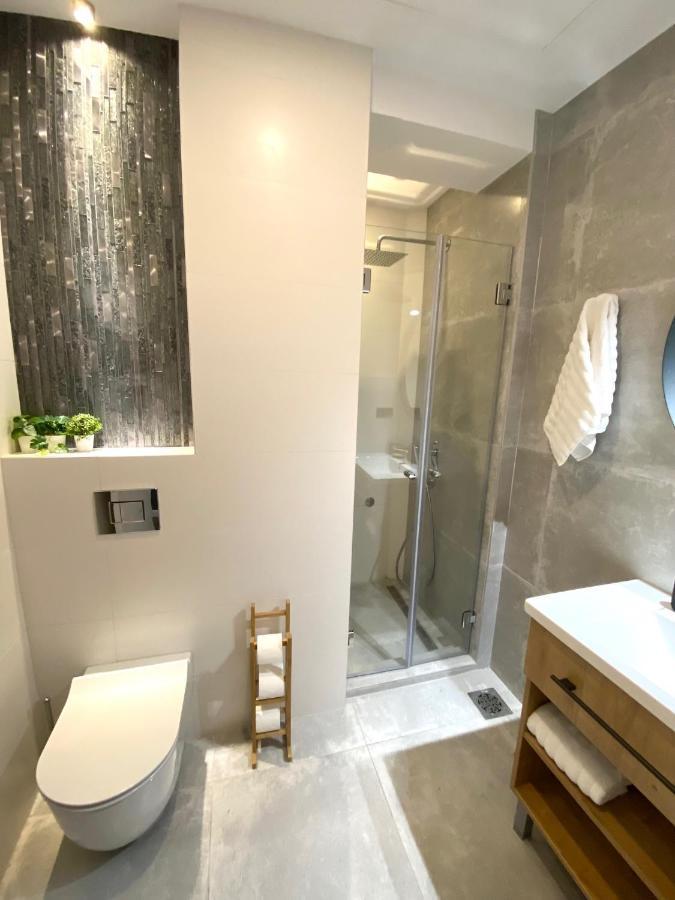 Moni Downtown Luxury Apartments Belgrád Kültér fotó
