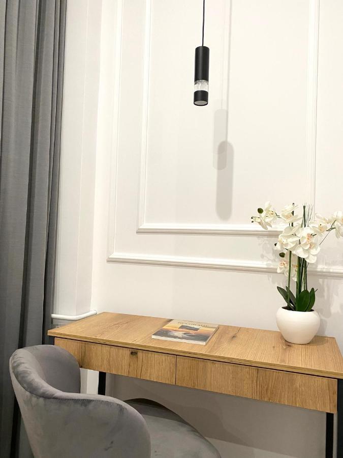 Moni Downtown Luxury Apartments Belgrád Kültér fotó