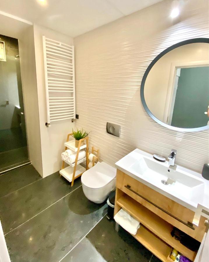 Moni Downtown Luxury Apartments Belgrád Kültér fotó