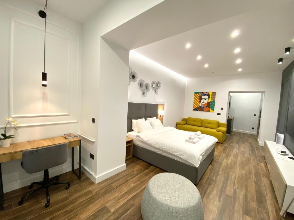 Moni Downtown Luxury Apartments Belgrád Kültér fotó